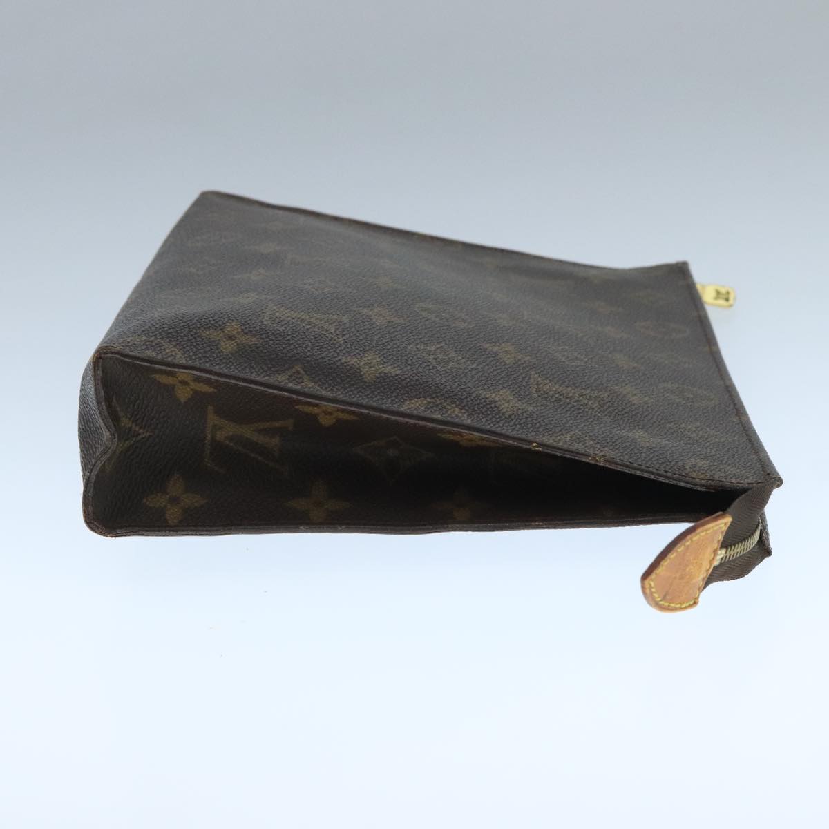 LOUIS VUITTON Monogram Poche Toilette 26 Pouch M47542 LV 105670