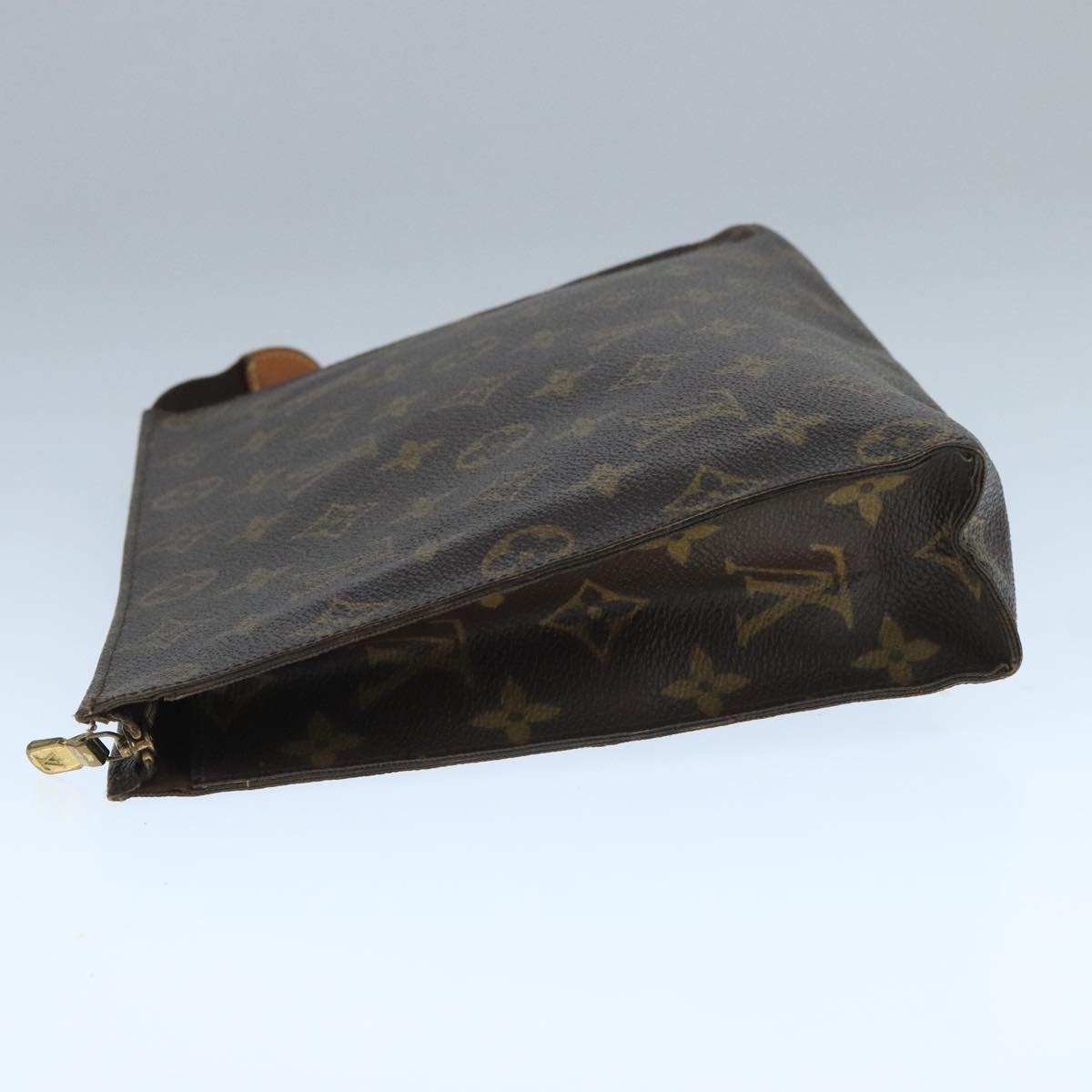 LOUIS VUITTON Monogram Poche Toilette 26 Pouch M47542 LV 105685