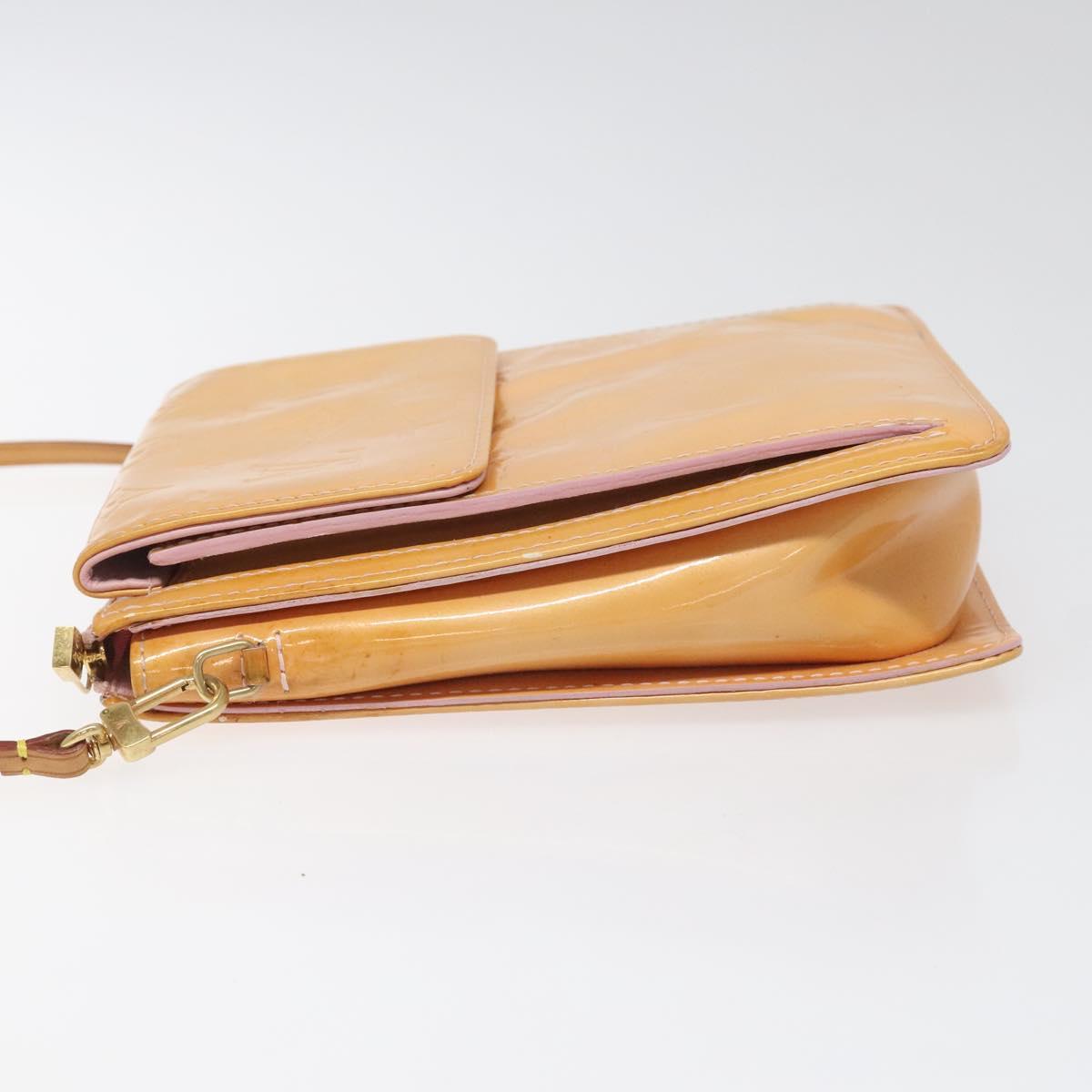 LOUIS VUITTON Monogram Vernis Motto Pouch Marshmallow Pink M91312 110524