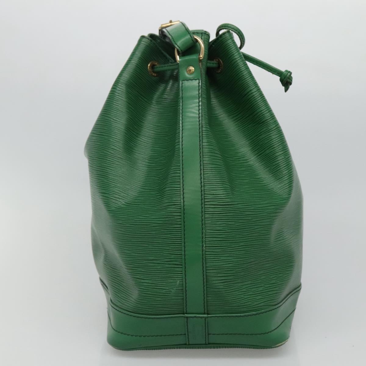 LOUIS VUITTON Epi Noe Shoulder Bag Green M44004 LV 112997