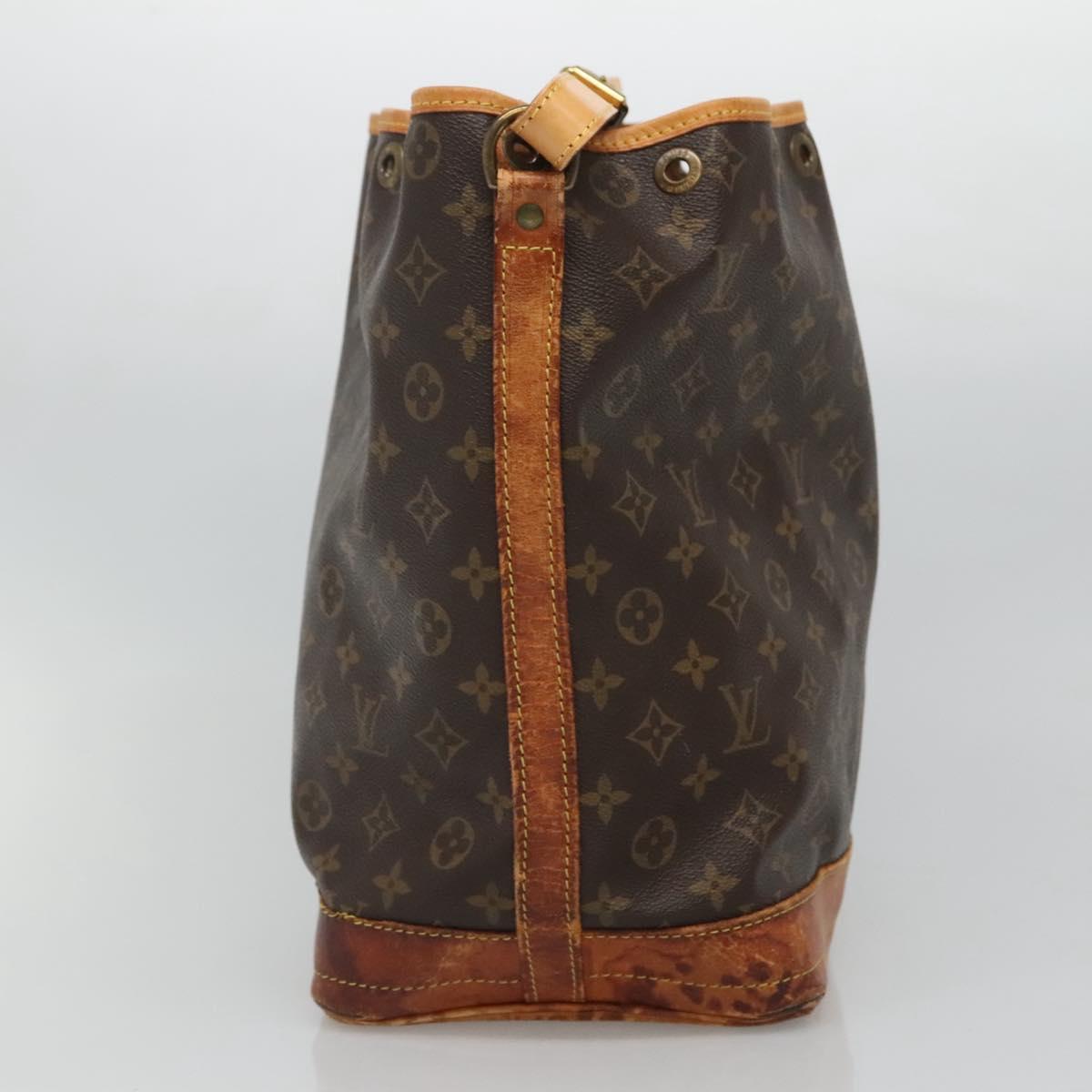 LOUIS VUITTON Monogram Noe Shoulder Bag M42224 LV 114030