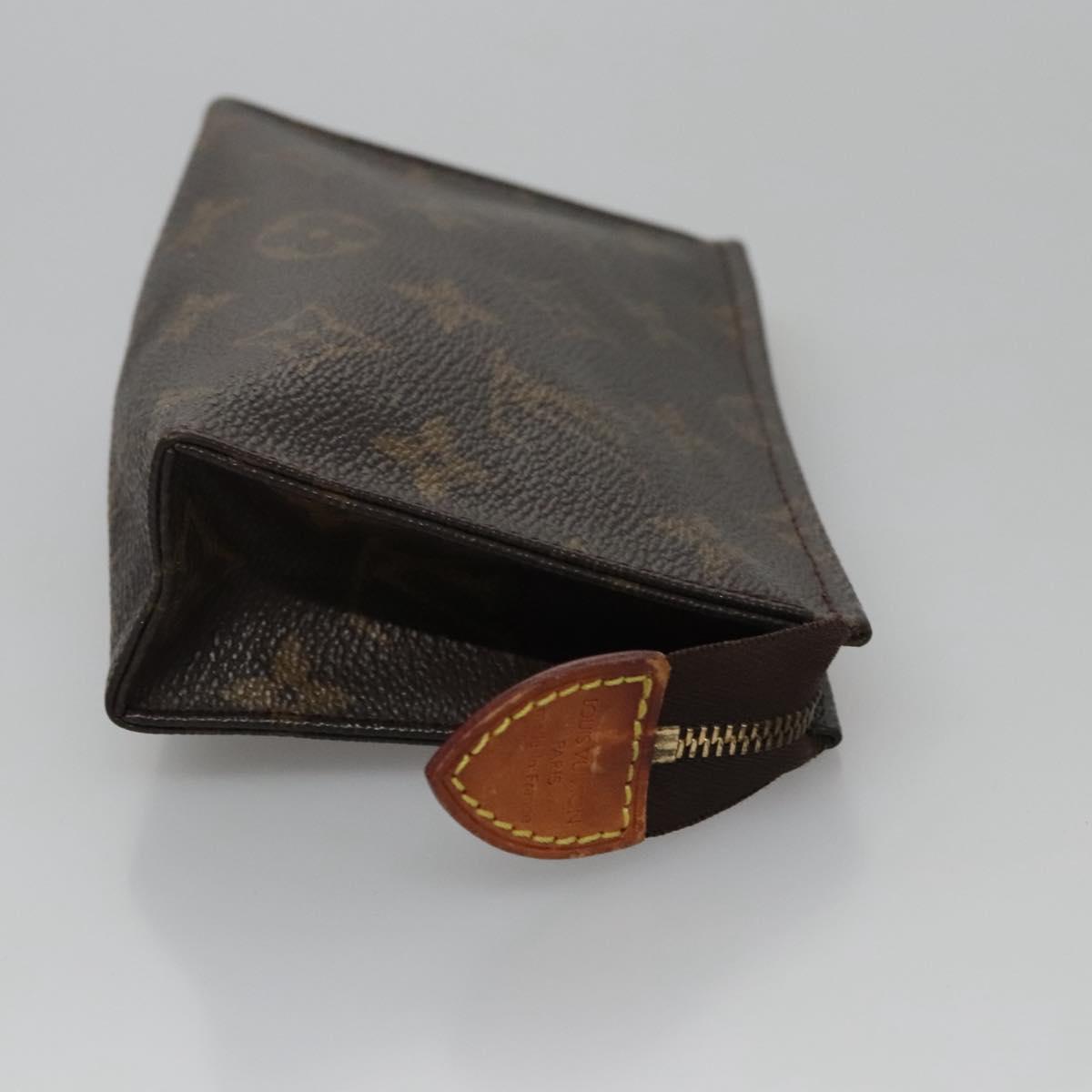 LOUIS VUITTON Monogram Poche Toilette 15 Pouch M47546 LV 114252