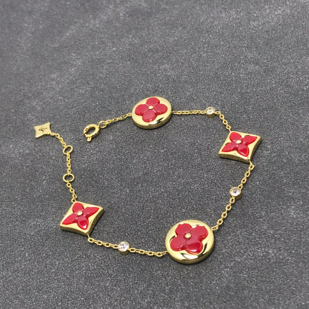 Louis Vuitton STAR AND SUN CARNELIAN 4 MOTIFS 3 DIAMONDS