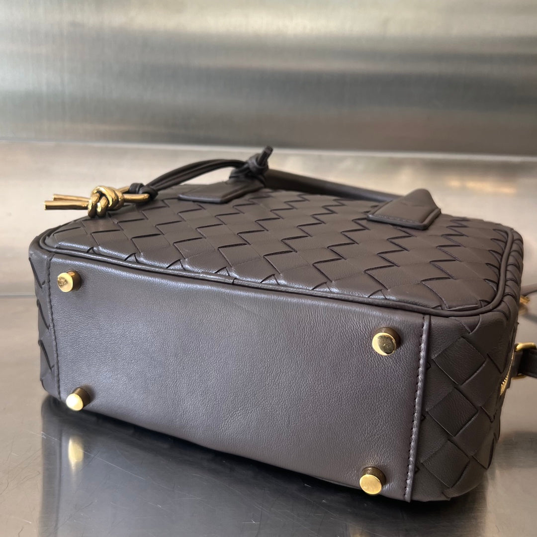Bottega Veneta BV GETAWAY SMALL 23CM CHOCOLATE LAMBSKIN