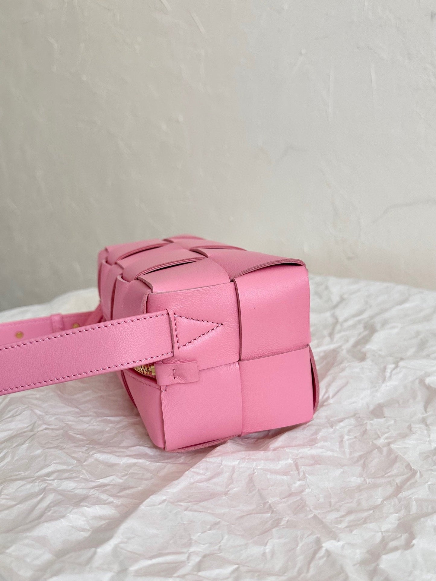 Bottega Veneta BV SMALL BRICK 24CM PINK LAMBSKIN