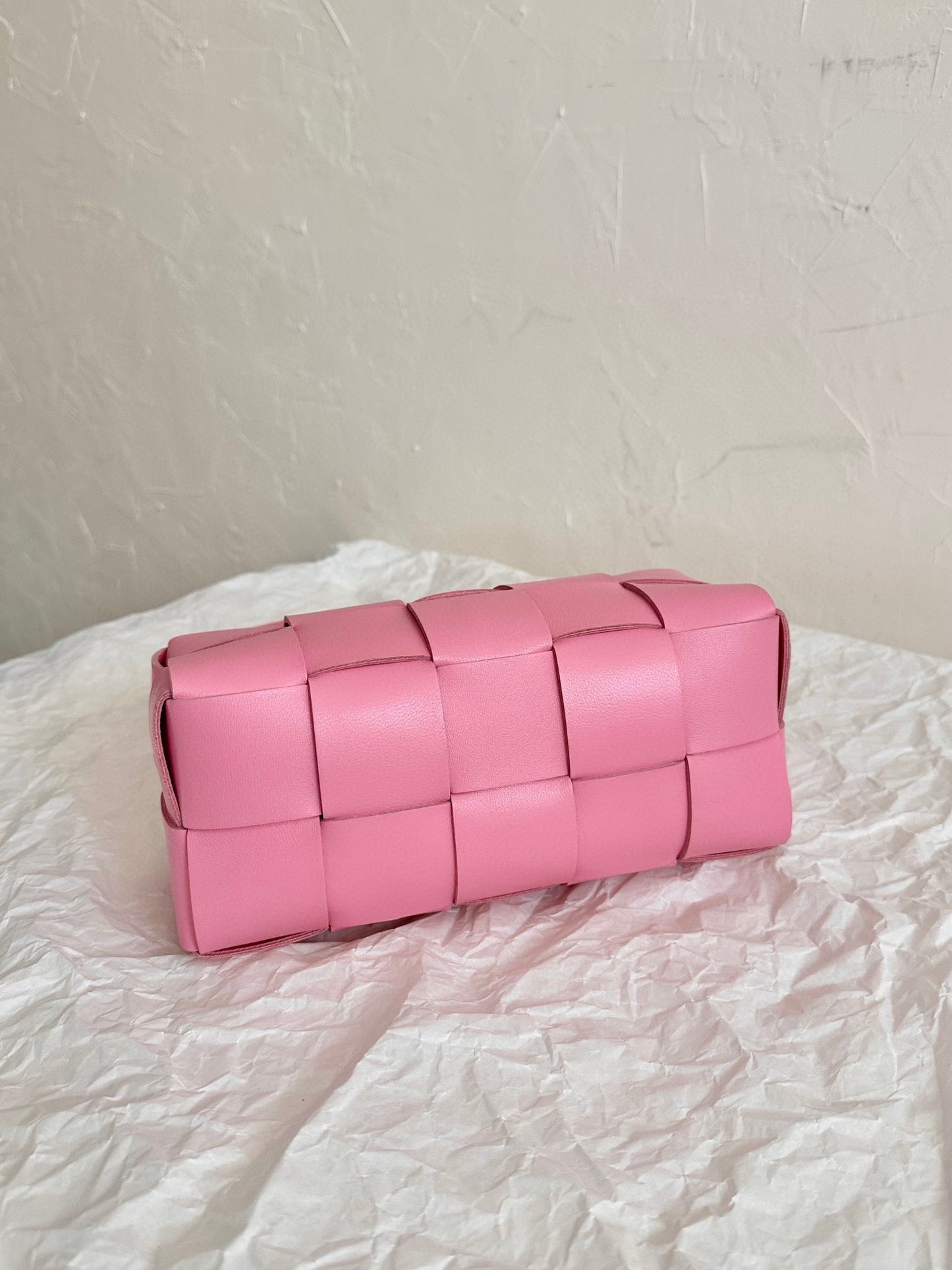 Bottega Veneta BV SMALL BRICK 24CM PINK LAMBSKIN
