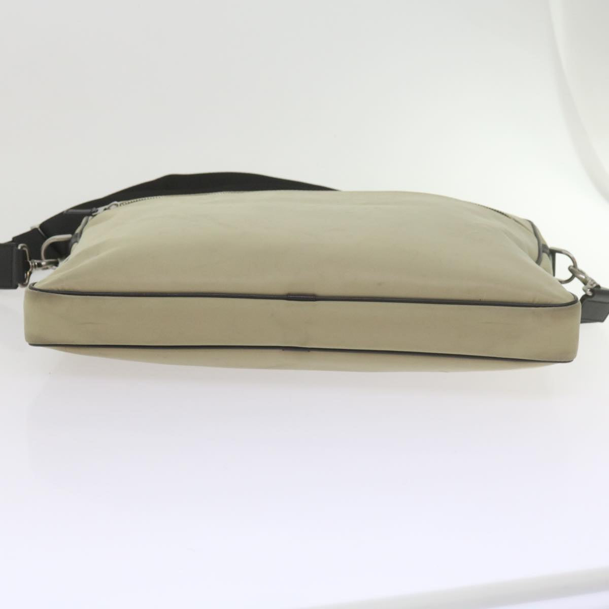 BURBERRY Handbag
