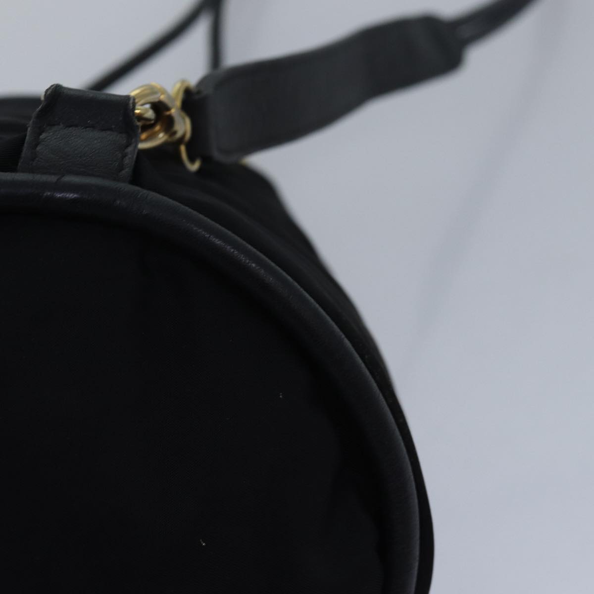 CELINE Bucket 16 Shoulder Bag