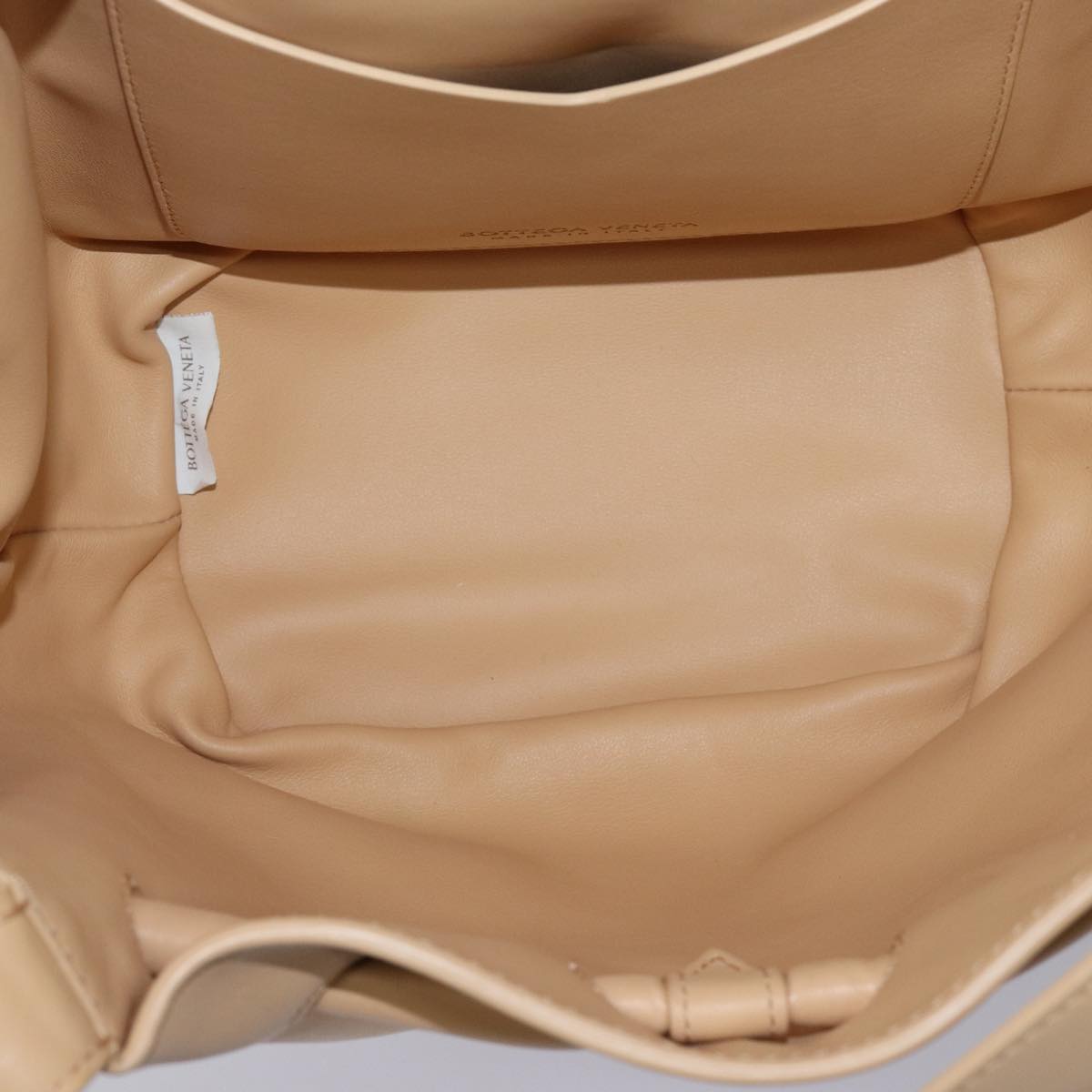BOTTEGA VENETA Beak Handbag