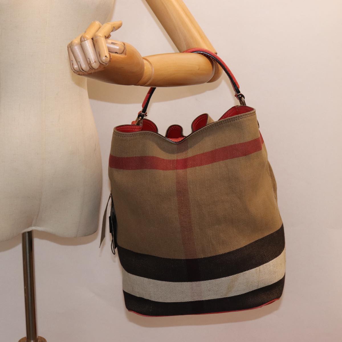 BURBERRY Ashby Shoulder Bag
