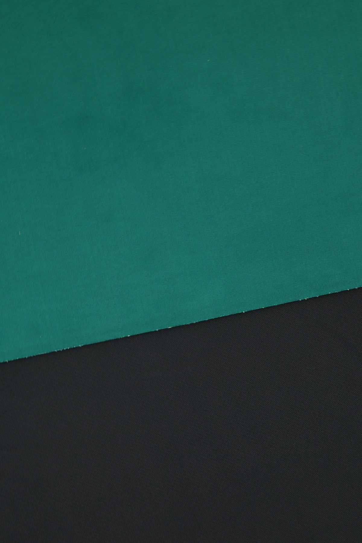Prada Unisex Green Rubber Yoga Mat