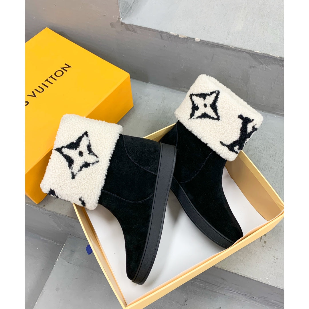 Louis Vuitton Snowdrop Flat Ankle Boot Black Mix White Monogram White Suede