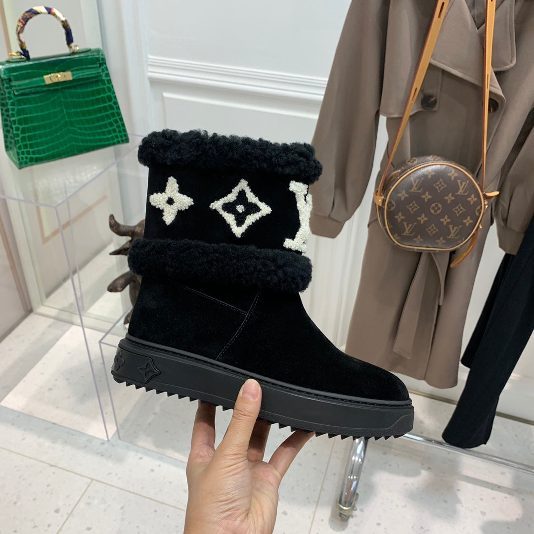 Louis Vuitton Snowdrop Flat Ankle Boot Black Monogram White Suede