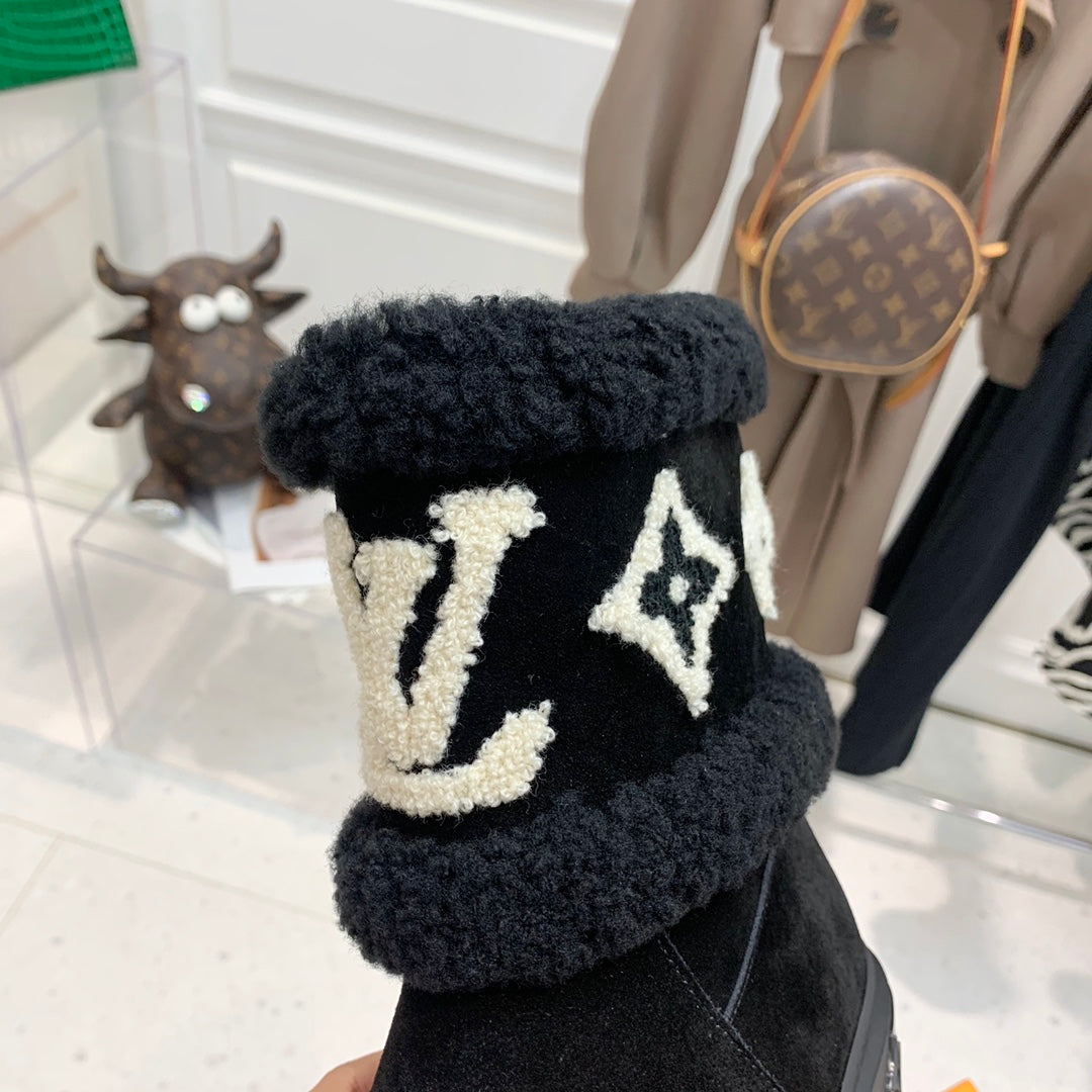 Louis Vuitton Snowdrop Flat Ankle Boot Black Monogram White Suede
