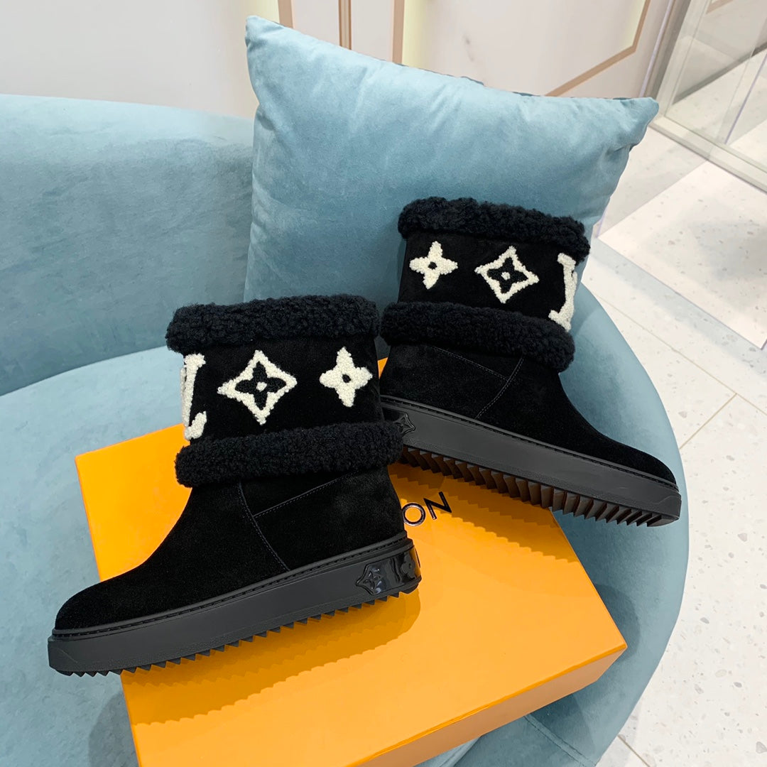Louis Vuitton Snowdrop Flat Ankle Boot Black Monogram White Suede