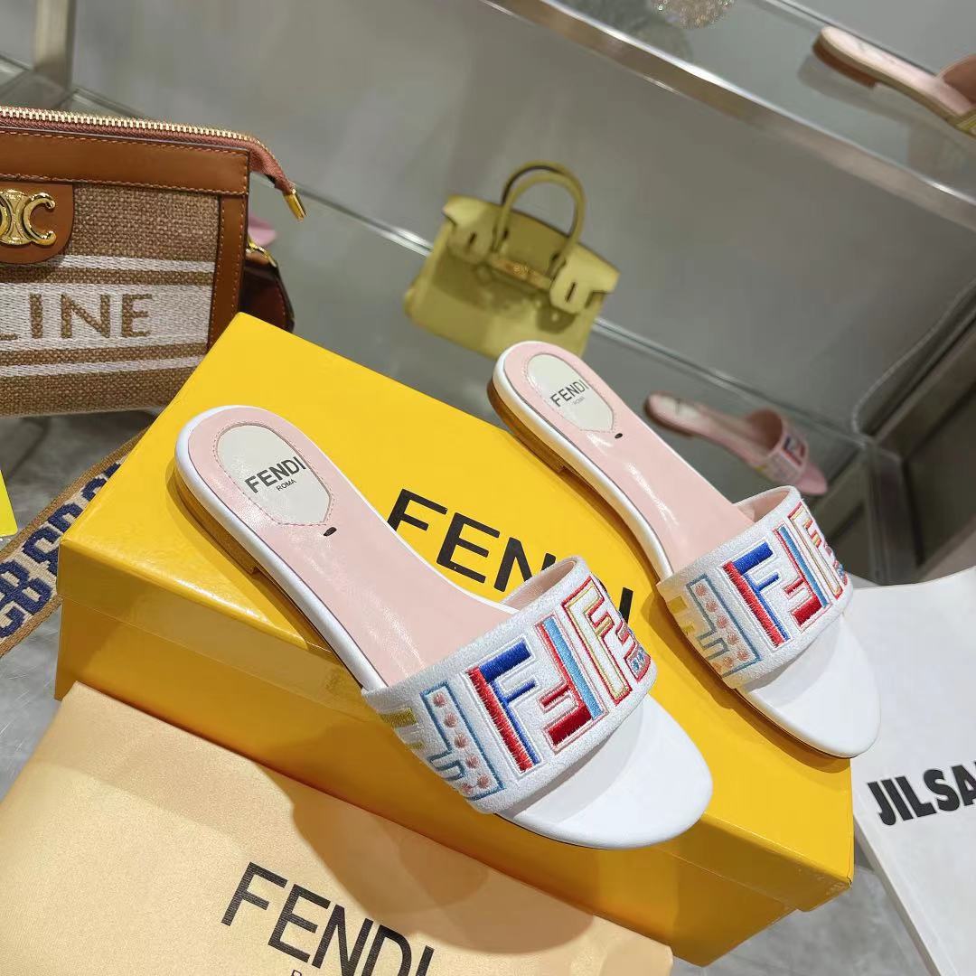 FENDI FF Multicolor Logo Slide Pink White Leather
