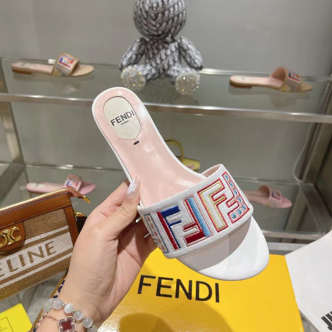 FENDI FF Multicolor Logo Slide Pink White Leather