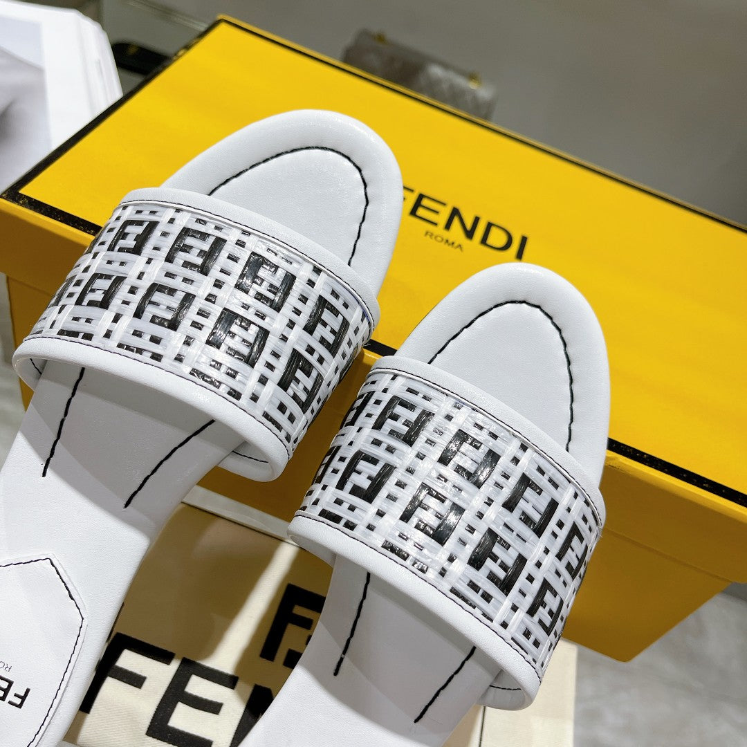 FENDI FF Women Raffia Sandal White