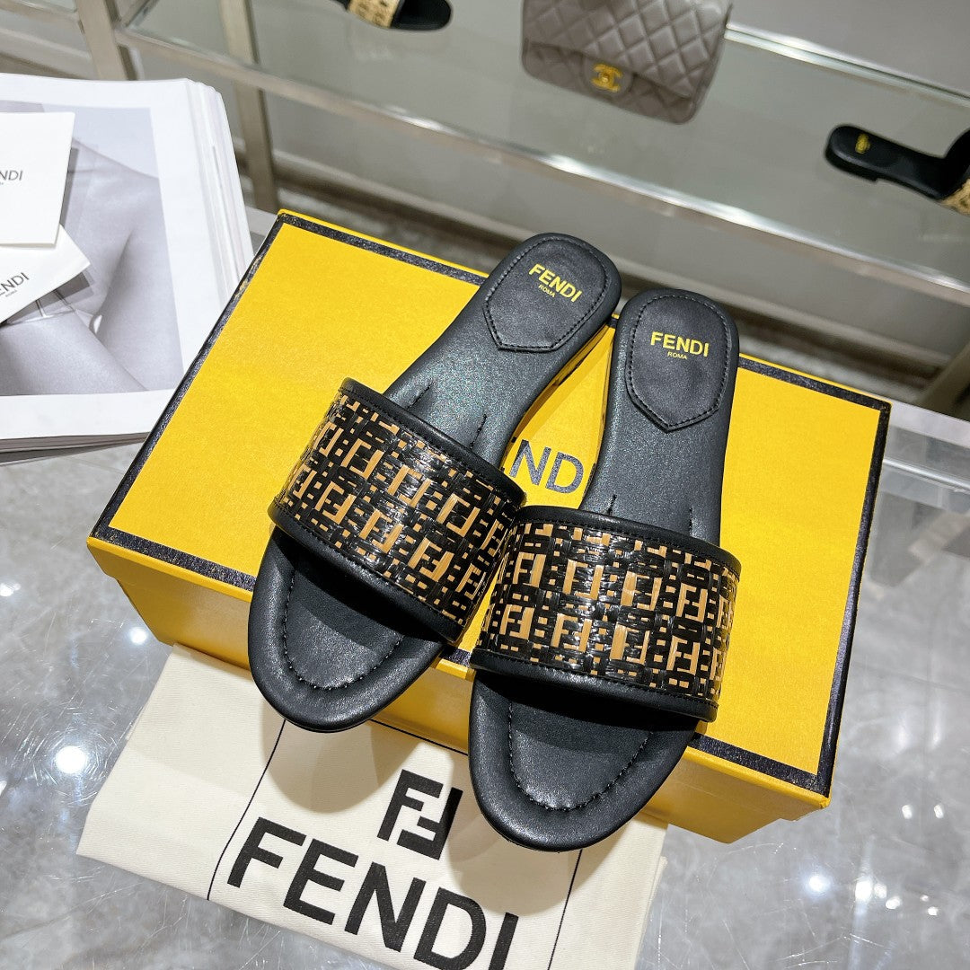 FENDI FF Women Raffia Black Sandal