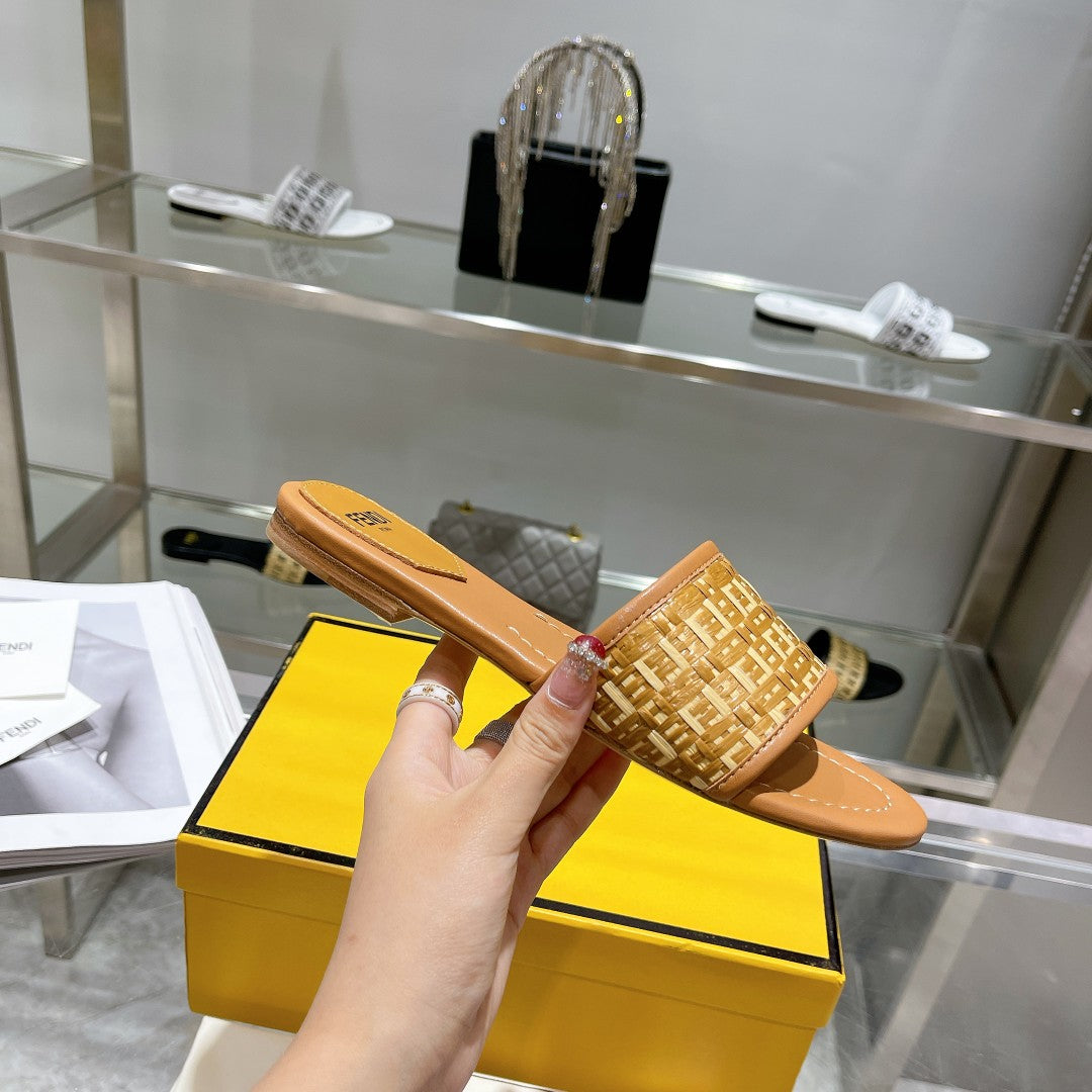 FENDI FF Women Raffia Sandal Tan