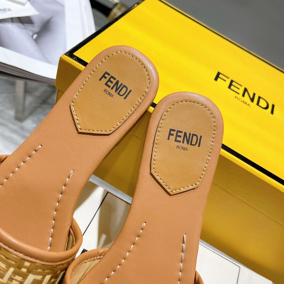 FENDI FF Women Raffia Sandal Tan