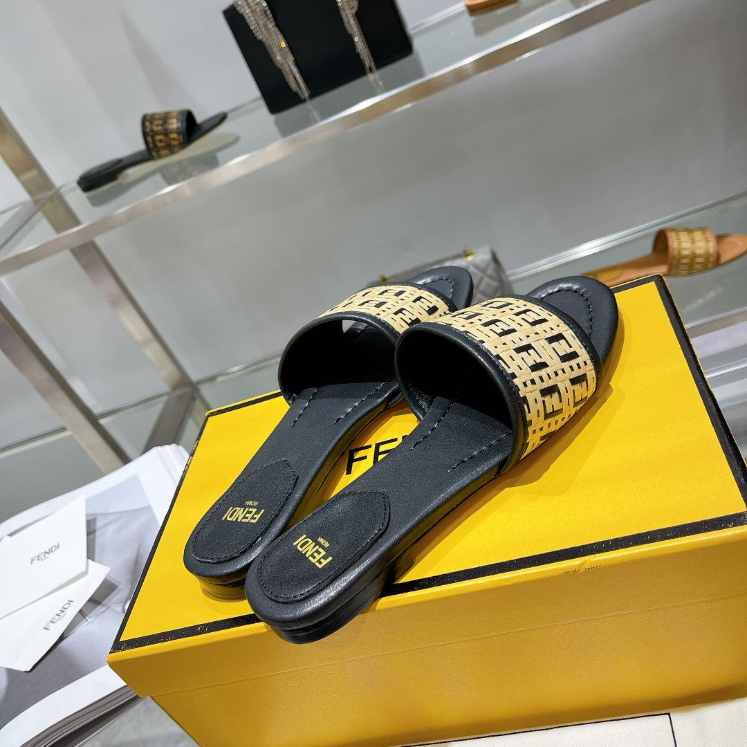 FENDI FF Women Raffia Sandal Black Beige