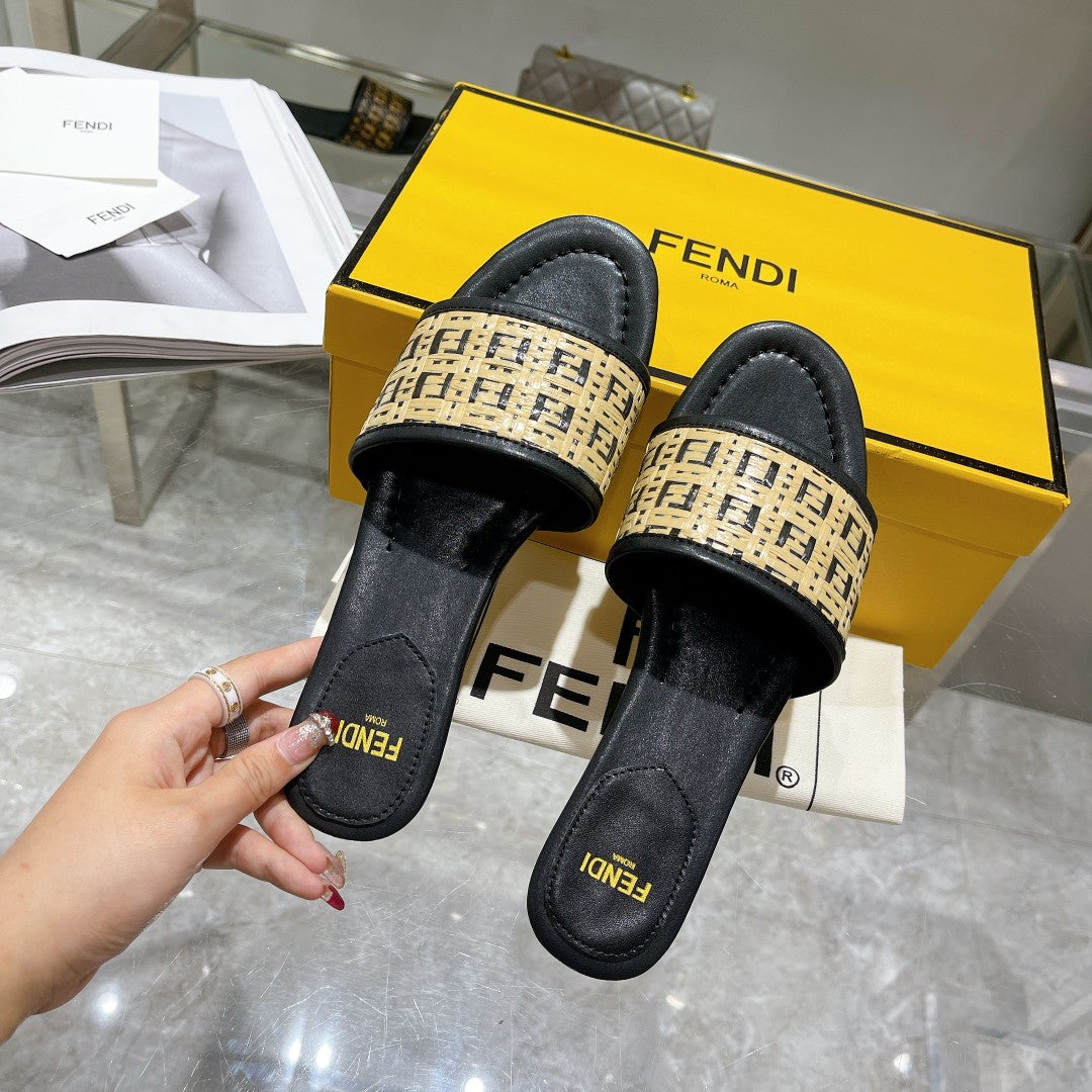 FENDI FF Women Raffia Sandal Black Beige