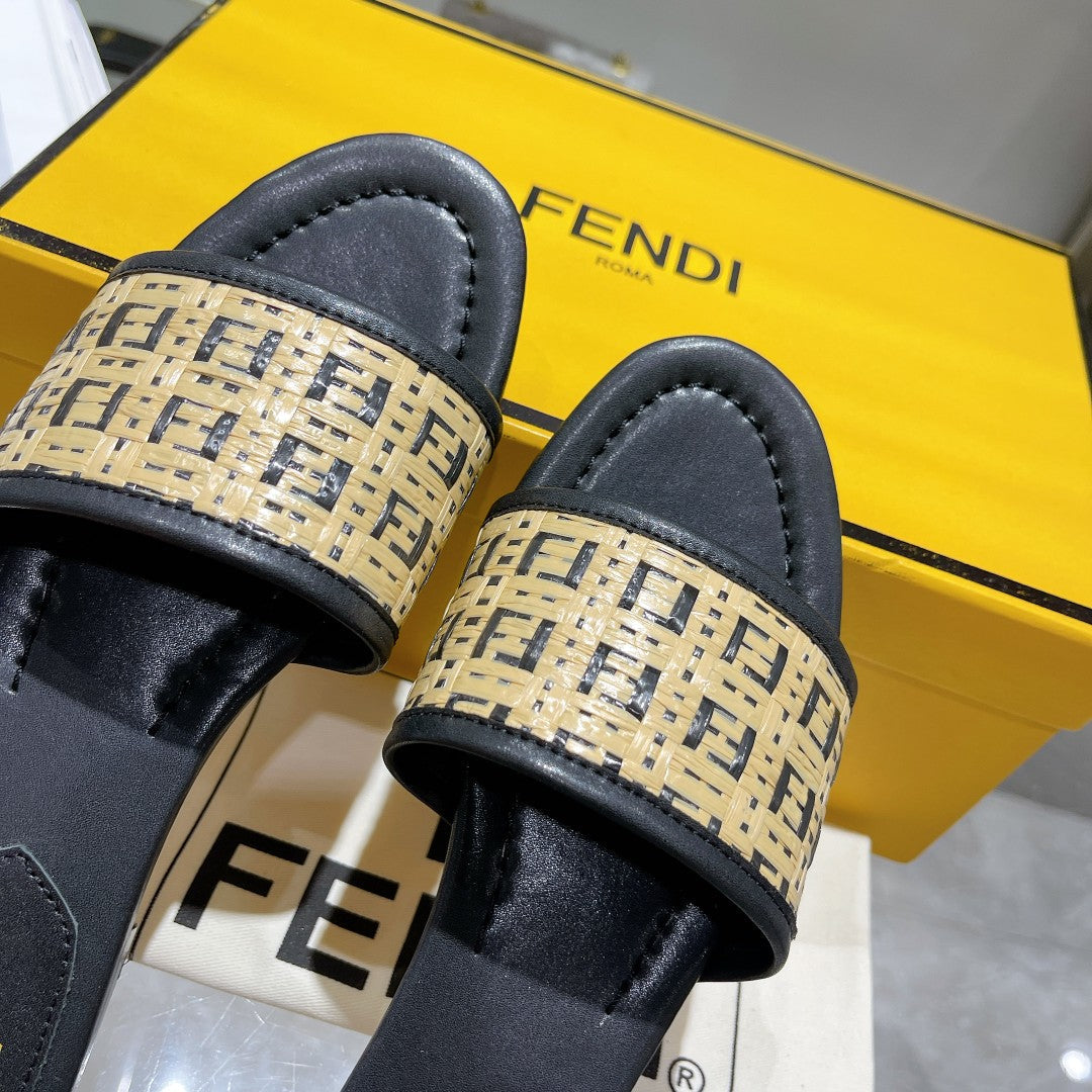 FENDI FF Women Raffia Sandal Black Beige