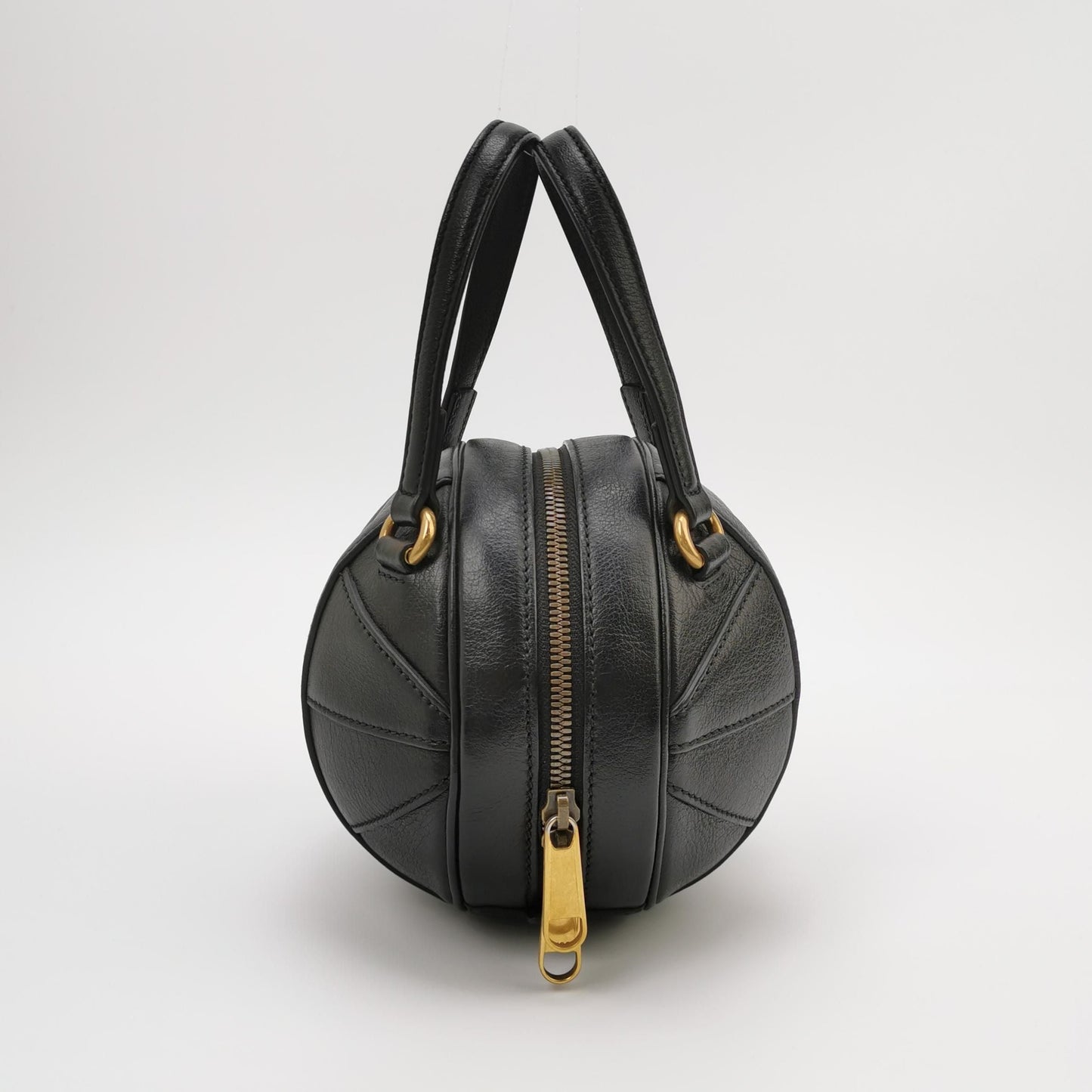 Preloved Gucci Leather Spherical GG Logo Crossbody Bag 250324781118565