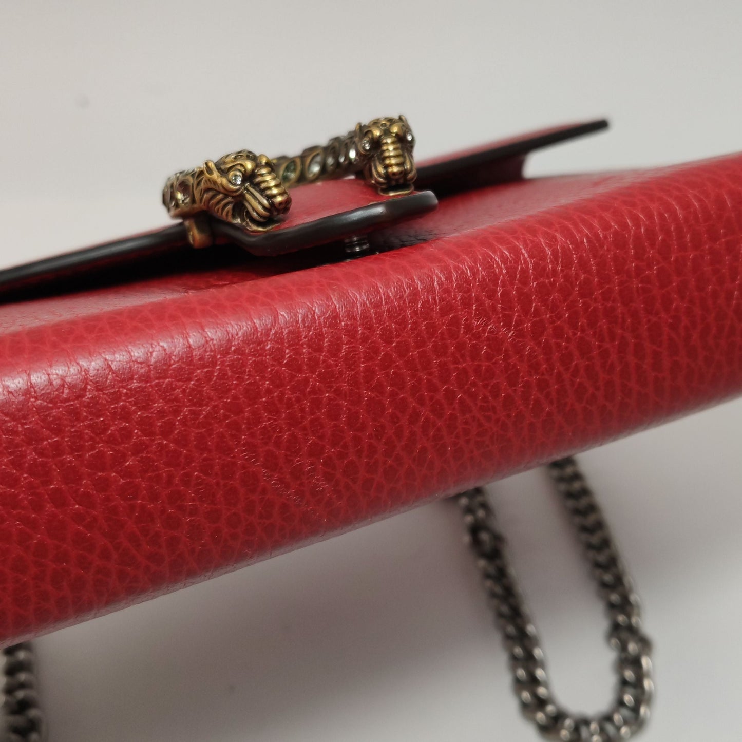 Preloved Gucci Dionysus Mini Leather Crossbody Bag with Double Tiger Head Buckle 250328781124089