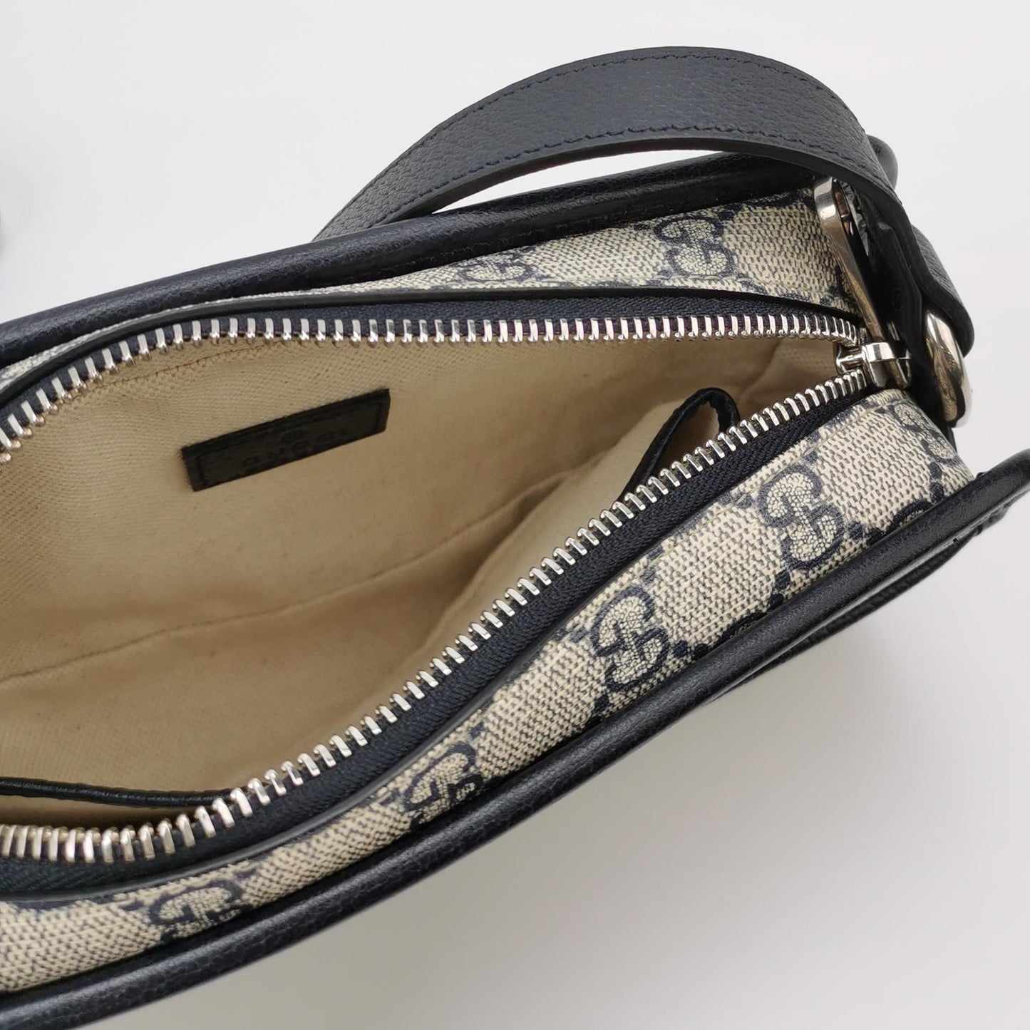 Preloved Gucci GG Retro Mini Leather Crossbody Bag 250604781222878