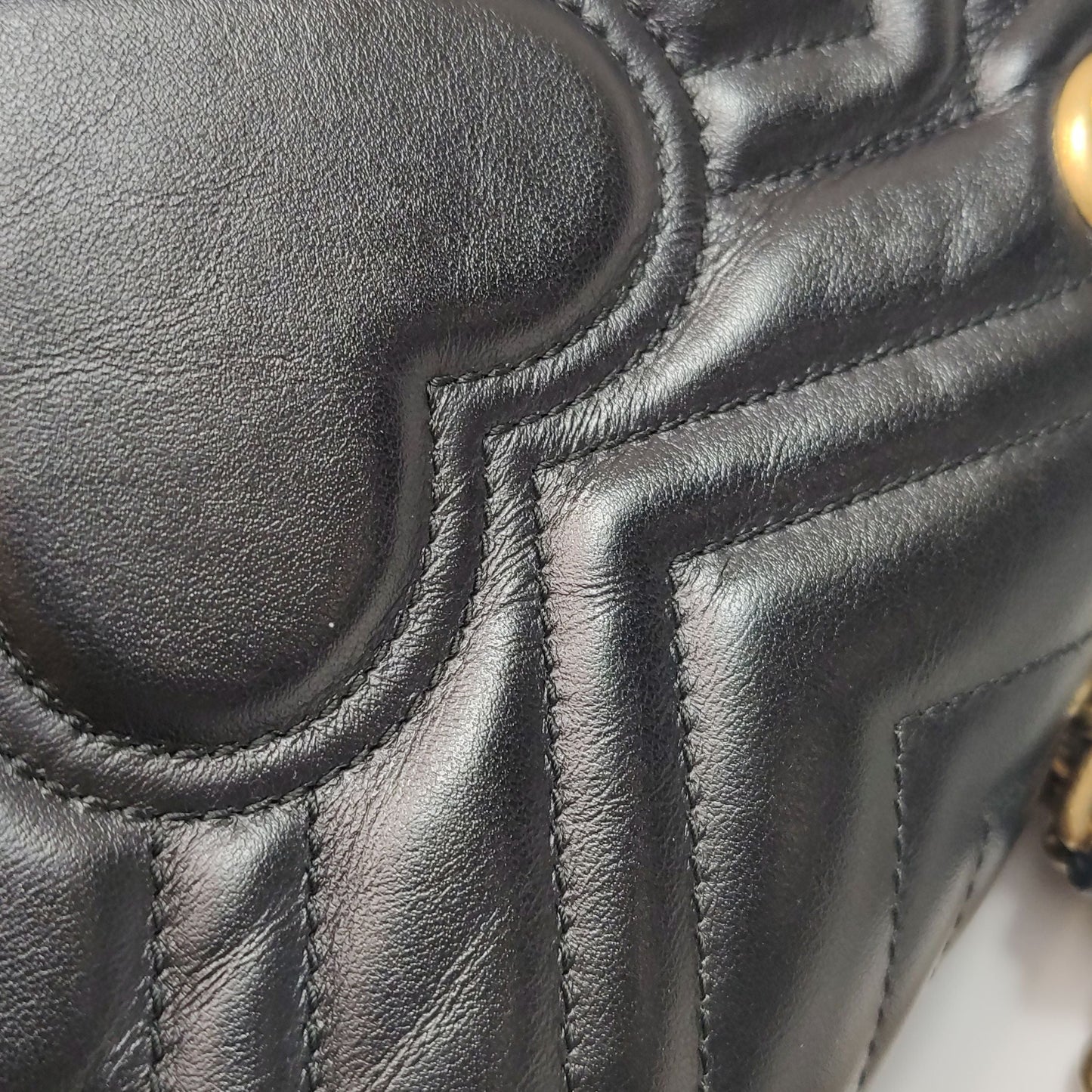Preloved Gucci GG Marmont Mini Leather V-Stitch Double G Logo Flap Shoulder Bag 250604781222427