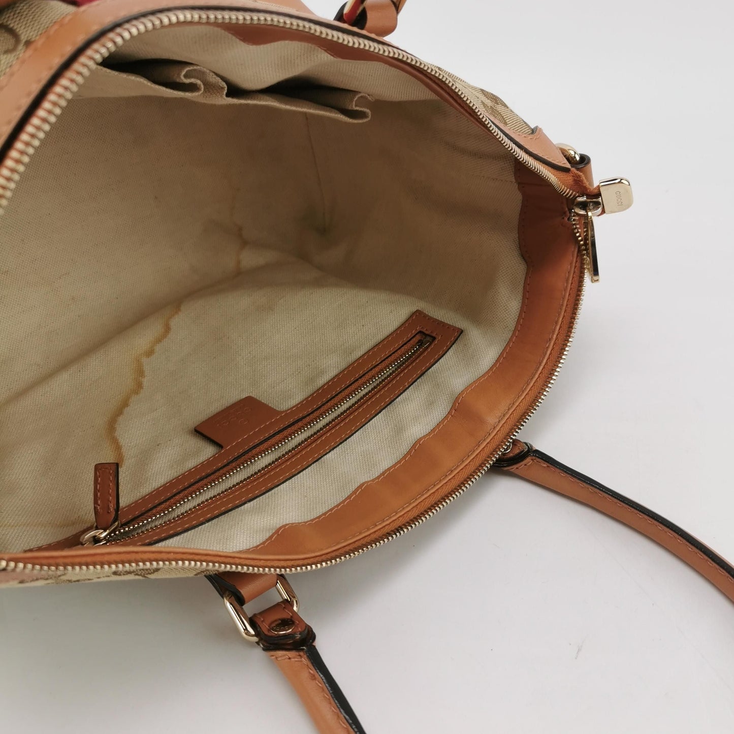 Preloved Gucci GG Canvas Shoulder Bag 24121578983891