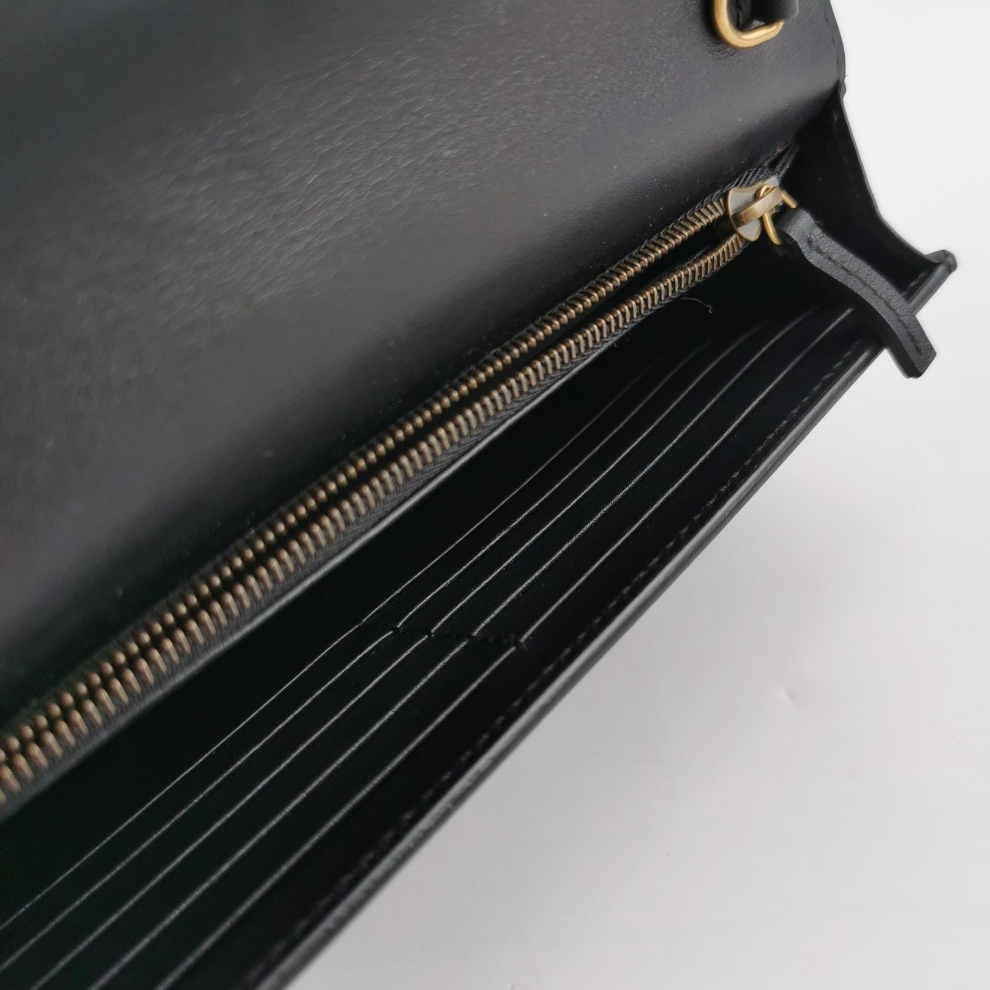 Preloved Gucci GG Canvas Studded Pearl Crossbody Shoulder Bag 24113078965005
