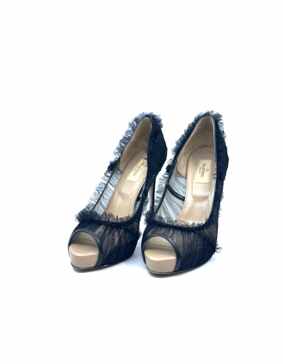 VALENTINO Size 9 Black Mesh Pumps
