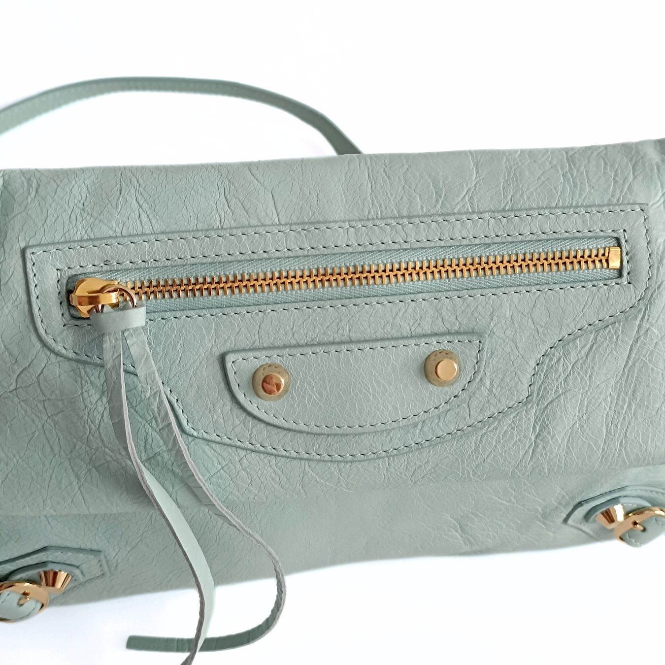 BALENCIAGA Balenciaga Balenciaga Giant Clutch with shoulder strap in aqua green leather