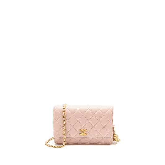 Chanel Pearl crush wallet on chain lambskin light pink GHW (Microchip)