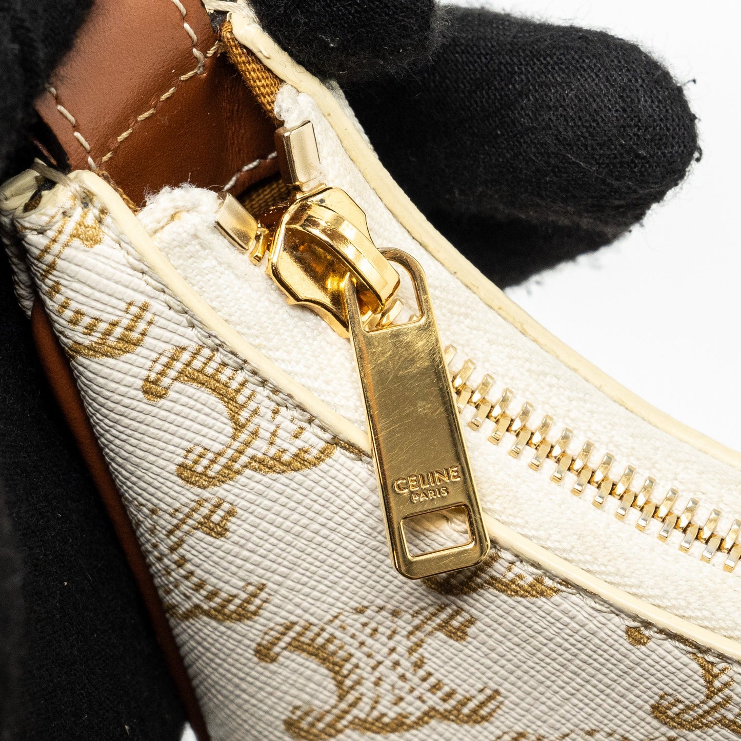 Celine Ava bag triomphe canvas / calfskin white
