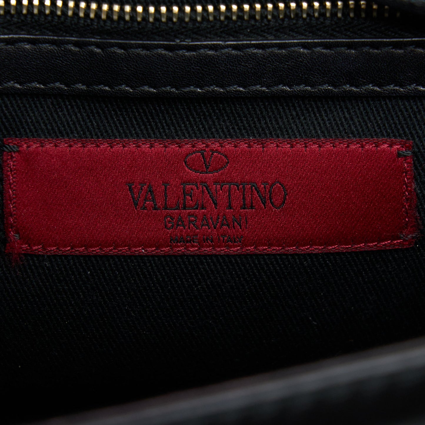 Valentino Small Rockstud Crossbody Bag With Chain Black LGHW