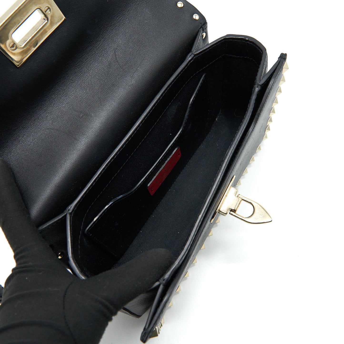 VALENTINO SMALL ROCKSTUD CROSSBODY BAG WITH CHAIN IN BLACK