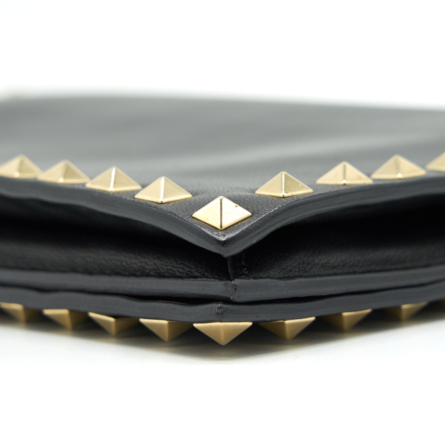 VALENTINO GARAVANI ROCKSTUD LEATHER CLUTCH BAG BLACK