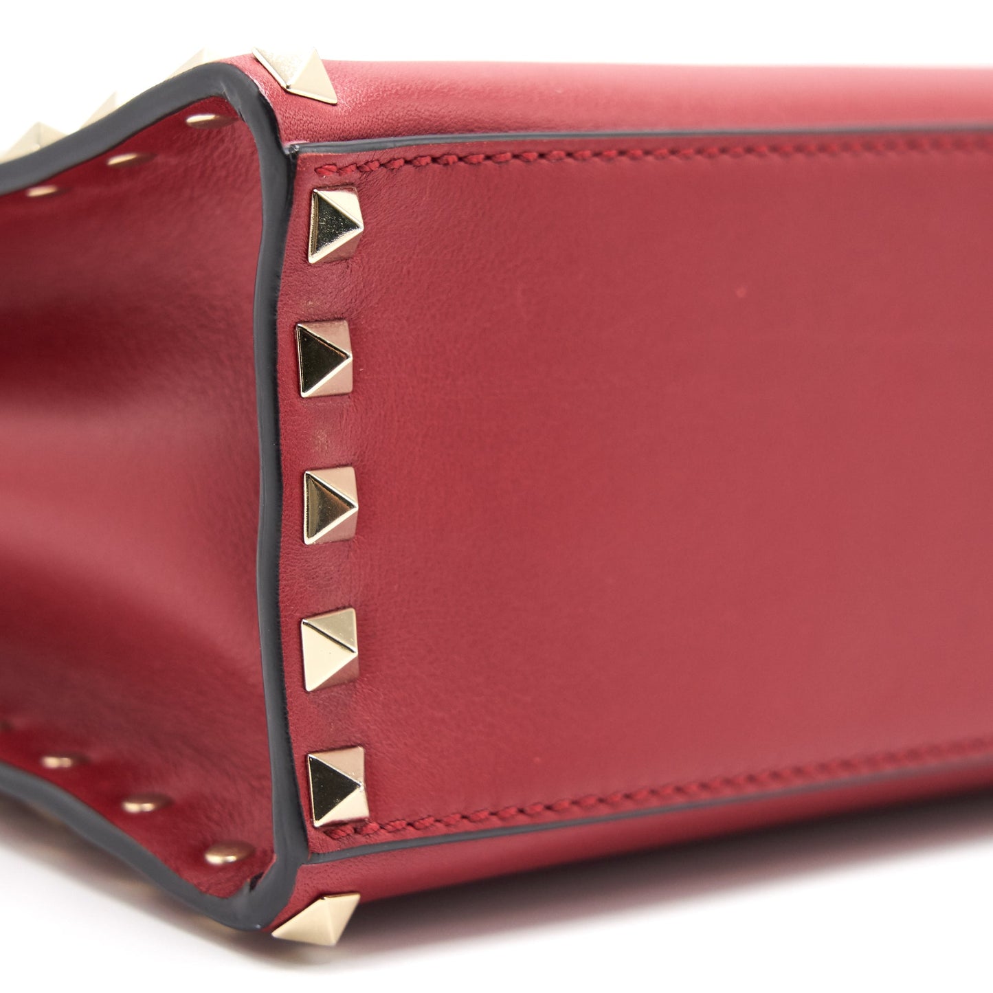 VALENTINO ROCKSTUD SINGLE HANDLE BAG RED