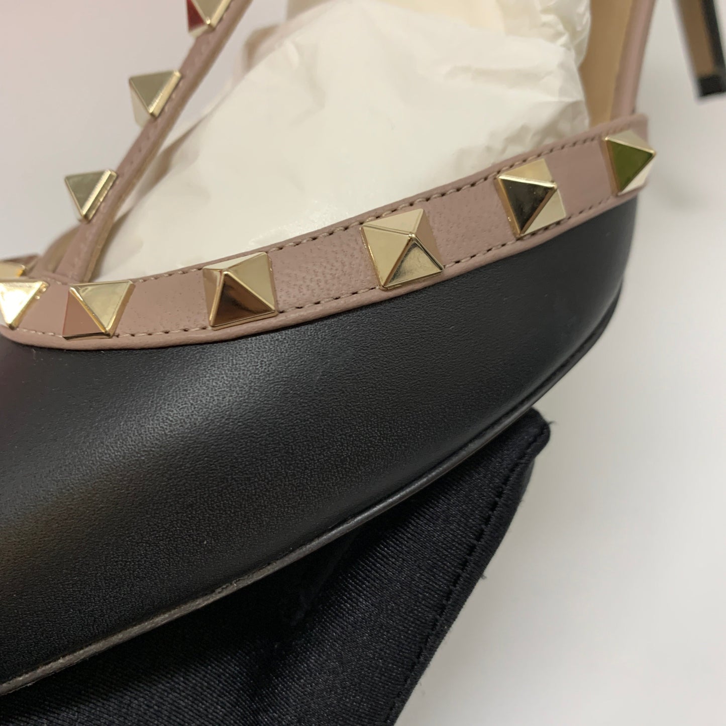 Valentino Garavani Rockstud Caged Pump 65mm Size37