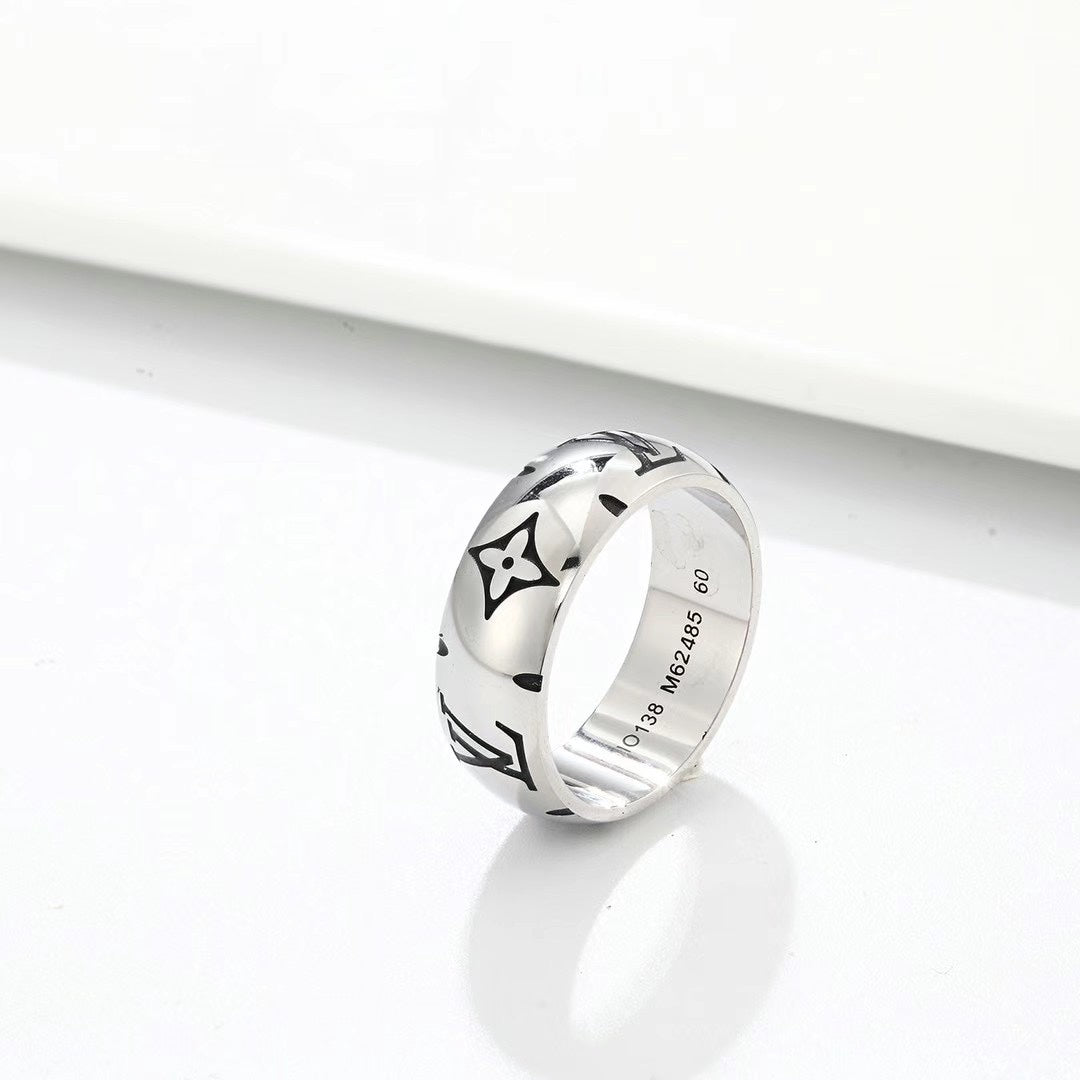 Louis Vuitton SILVER MONOGRAM RING