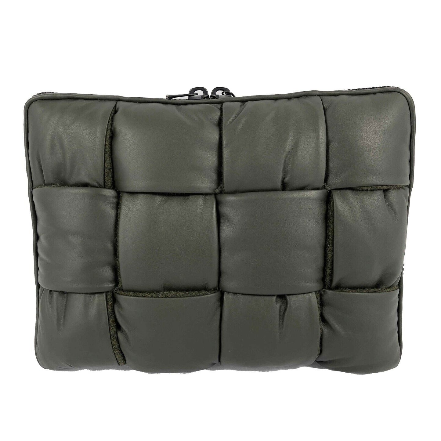 BOTTEGA VENETA - Padded Maxi Intrecciato Woven Laptop Pouch - Green Clutch - NWT