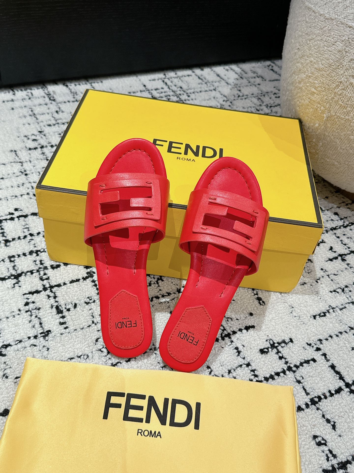 FENDI FF Baguette Red Leather Slide