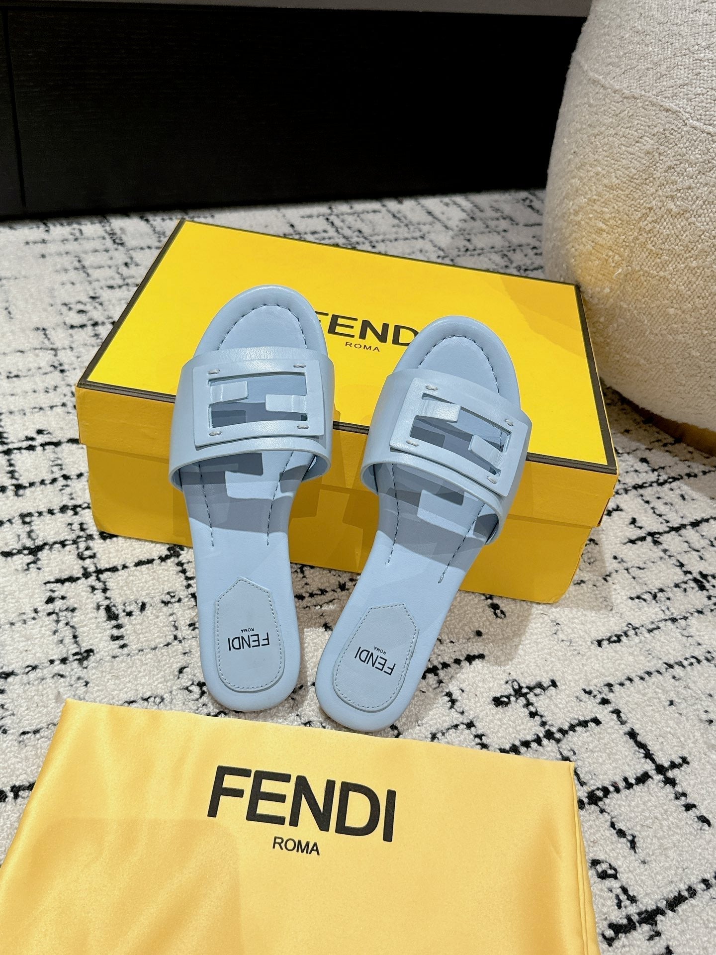 FENDI FF Baguette Baby Blue Leather Slide