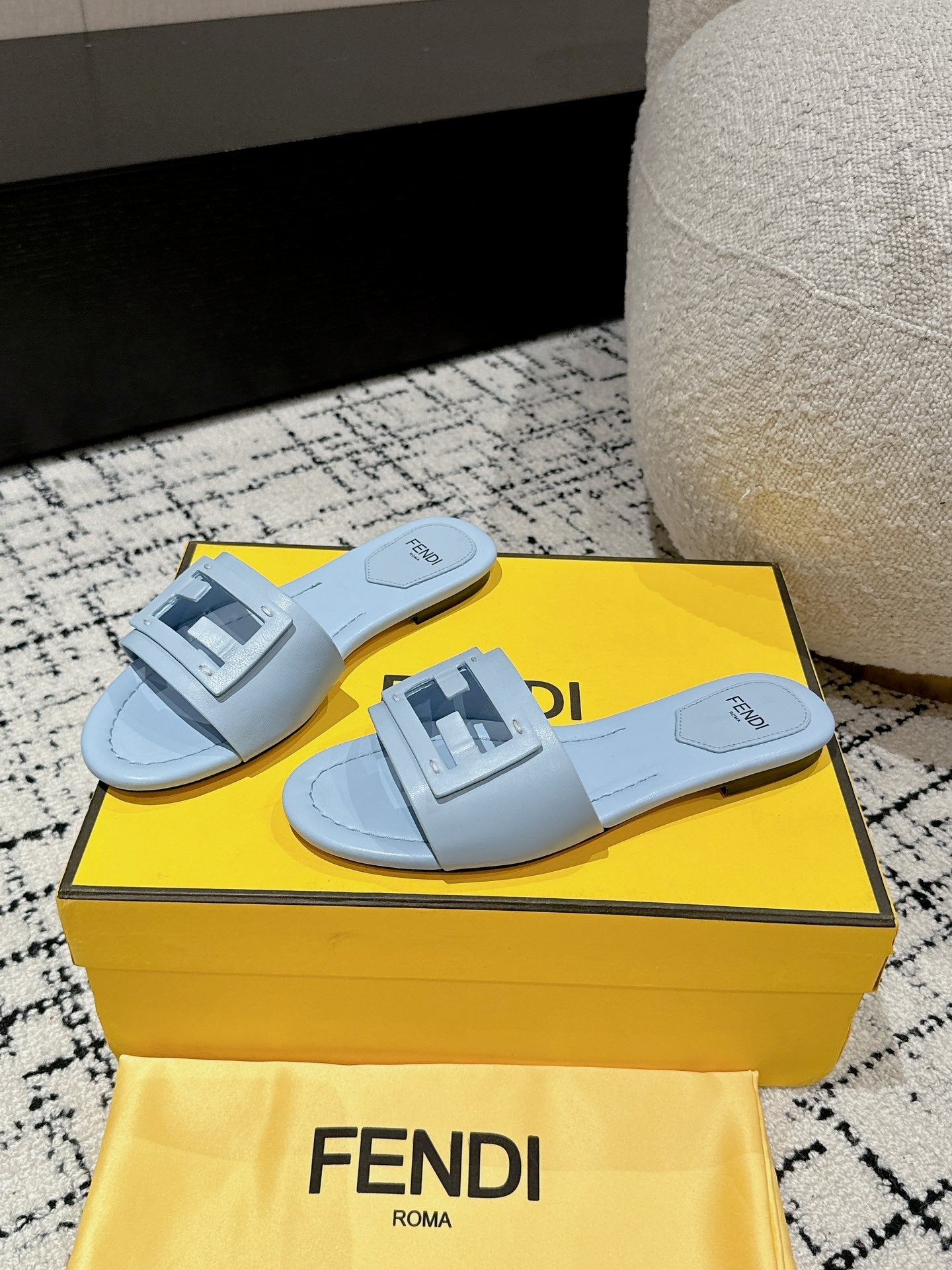 FENDI FF Baguette Baby Blue Leather Slide