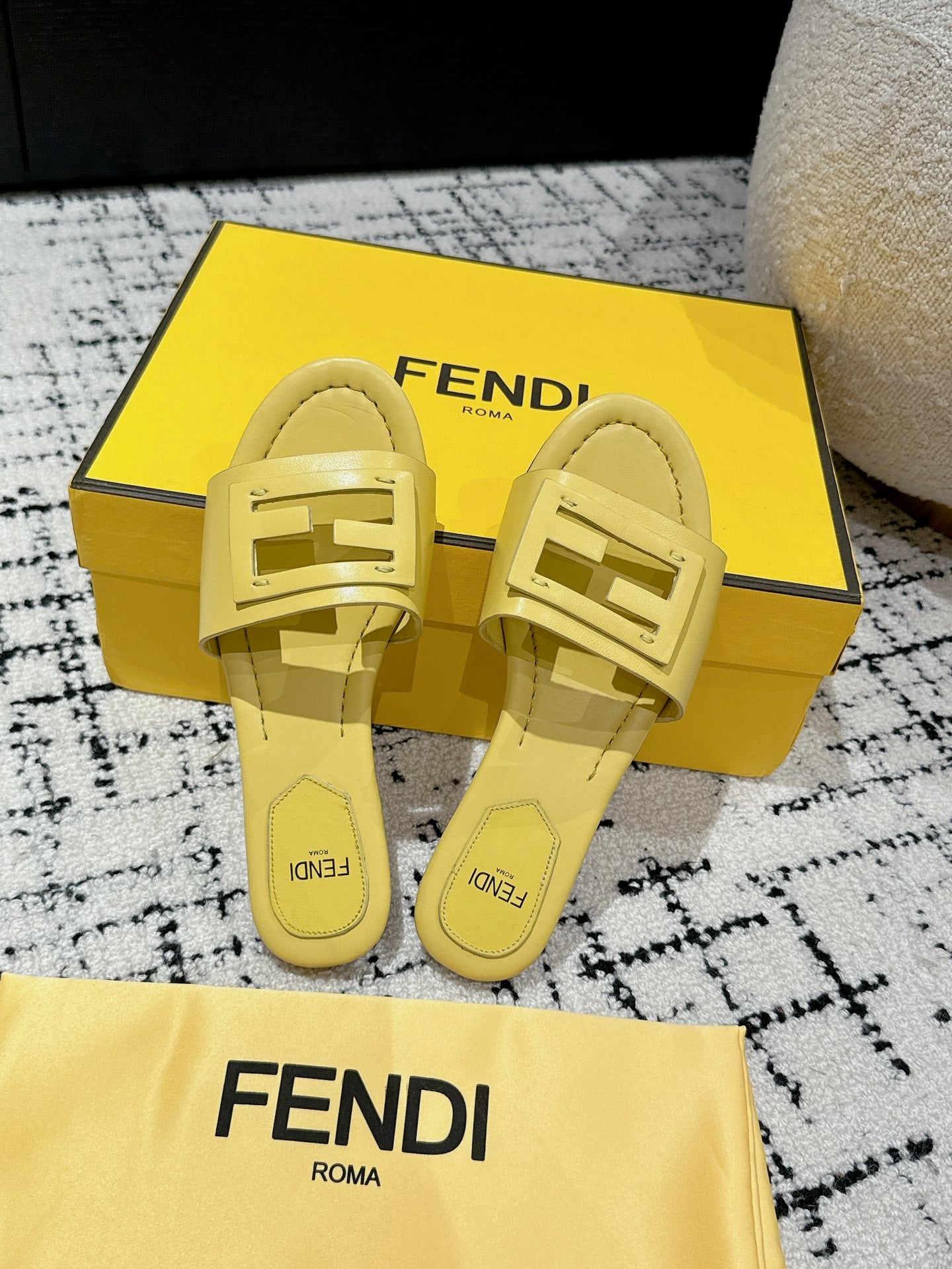 FENDI FF Baguette Yellow Leather Slide