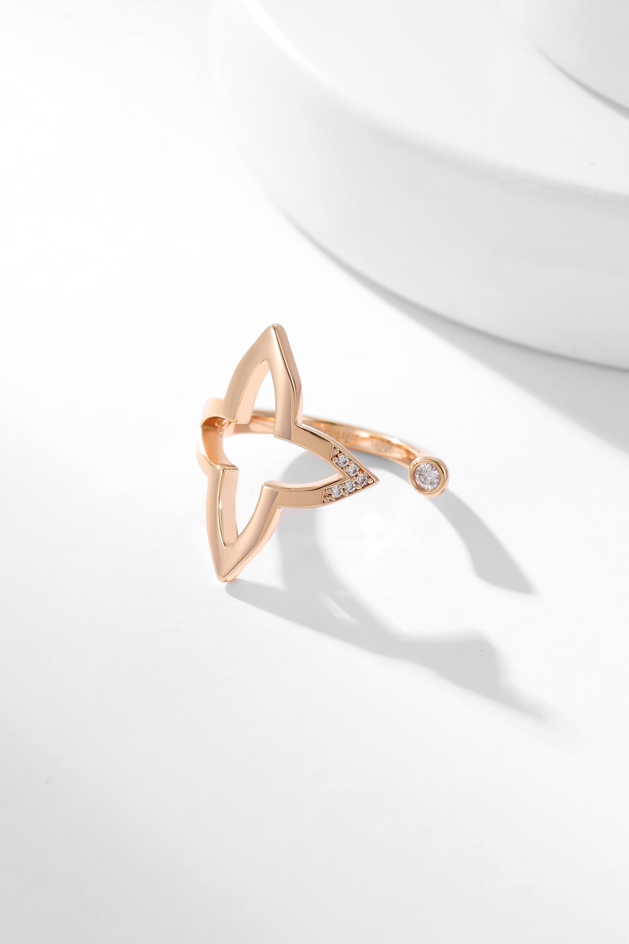 Louis Vuitton BLOSSOM PINK GOLD STAR OPEN DIAMOND RING